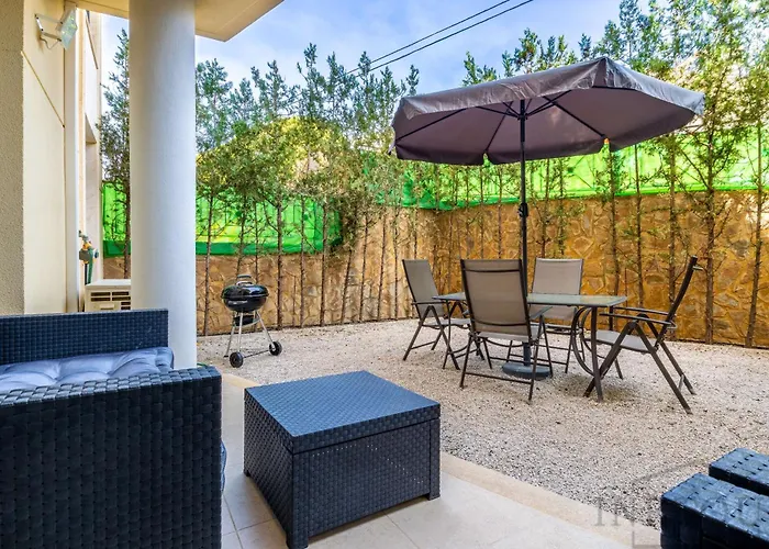 Inftour Residencial Manzanera